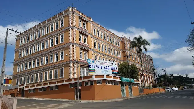 Colégio São José - Educação para a vida.